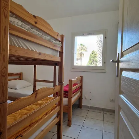 Semesterbostad Plume *